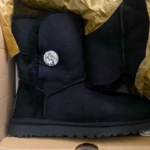 swarvoski crystal uggs